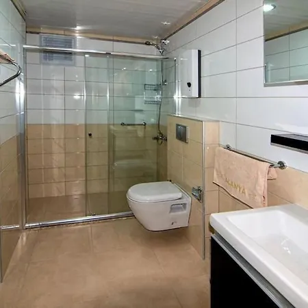 شقة 2 Bedroom Flat In Location In ألانيا